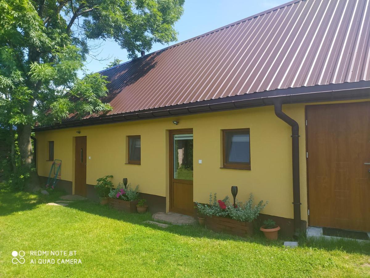 Dolistowka Apartamenty, Pole Namiotowe, Balia Z Jacuzzi, Ogrod Warzywny Dla Gosci, Plac Zabaw Dla Dzieci Alloggio in famiglia *